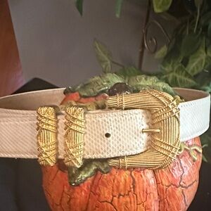 Vintage Cream Belt with Gold Buckle